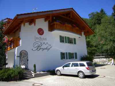 Zum Vergrößern bitte klicken! Zum Vergrößern bitte klicken!